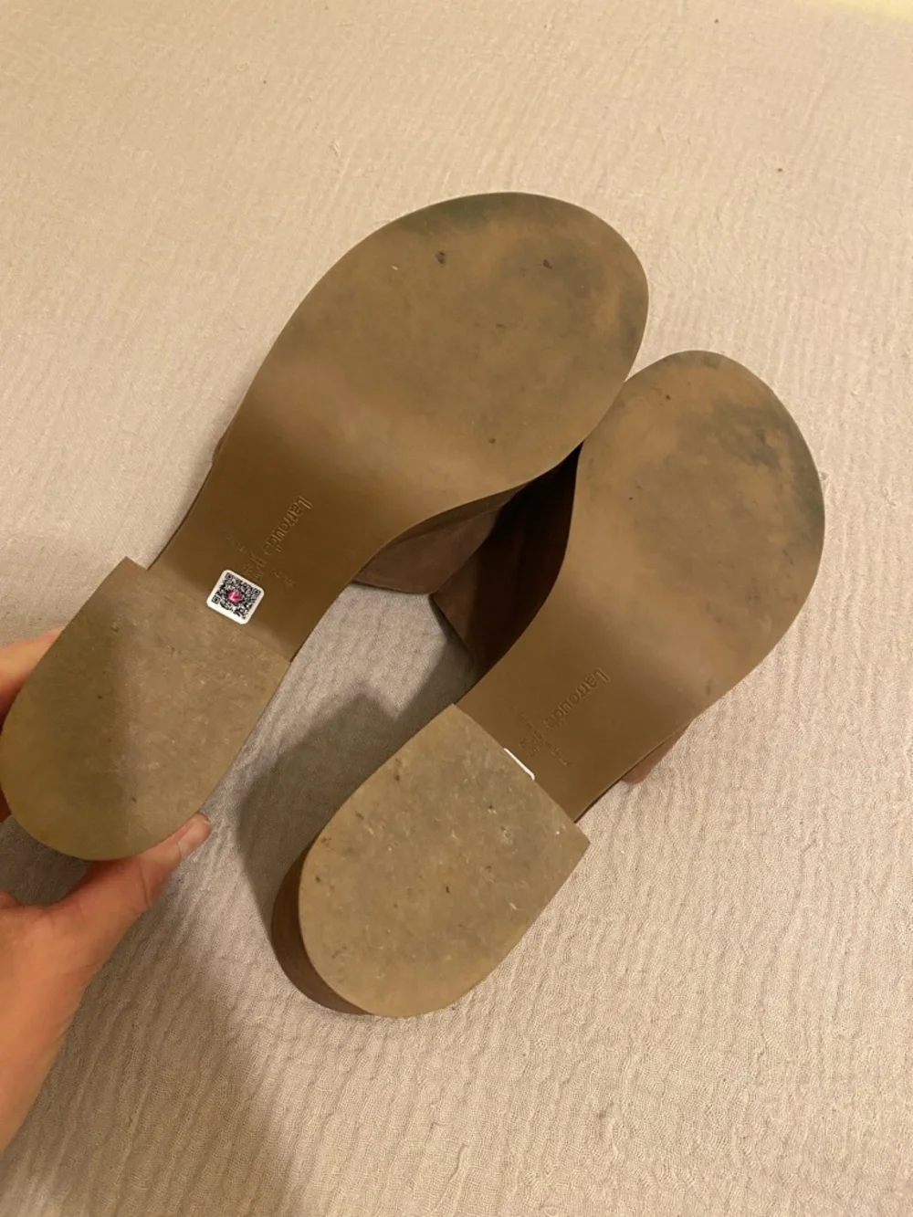 Larroude Brown Suede Platform Slide Sandals. Size 8.5